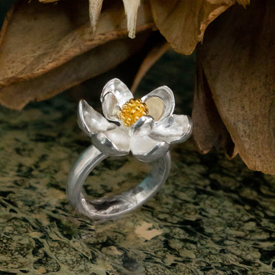 Anillo de Magnolia